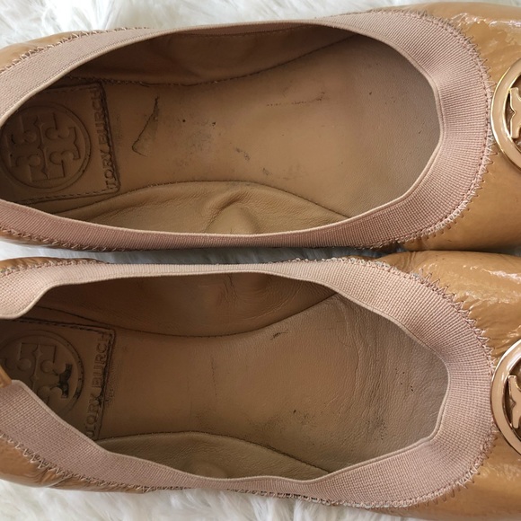 TORY BURCH • Caroline Nude Patent Leather Ballet Flats Stretch Size 5.5 - Picture 12 of 16